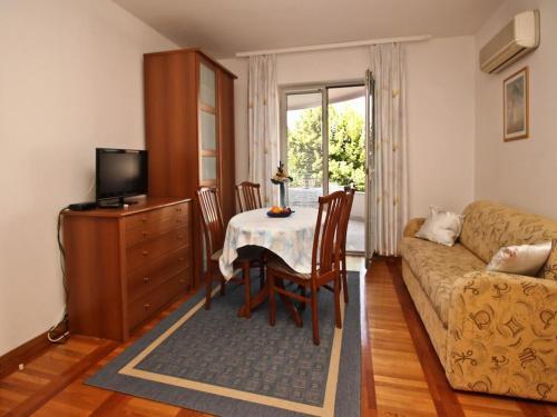 Apartments With A Parking Space Soline, Krk - 18802