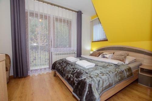 Bed & Breakfast Le?ny Dworek