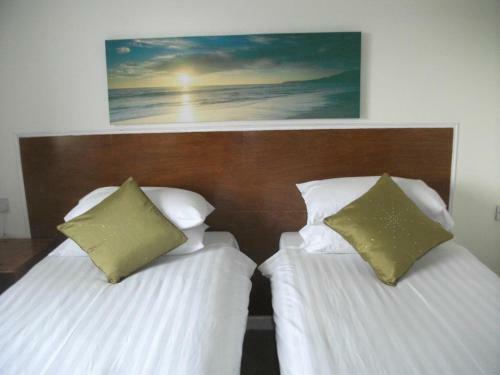 Hostal County Hotel