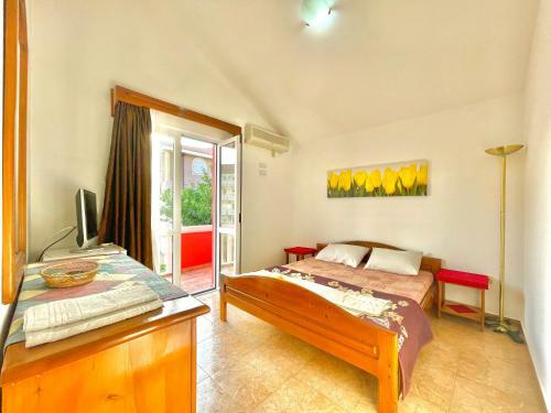 Hostal Vila L Budva