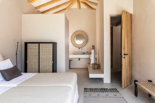 Pera Perou Unspoiled Luxury Villas