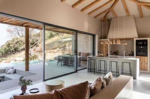 Pera Perou Unspoiled Luxury Villas