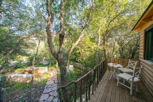 Private Villa Close To Famous Myrtos Beach With Private Boat!