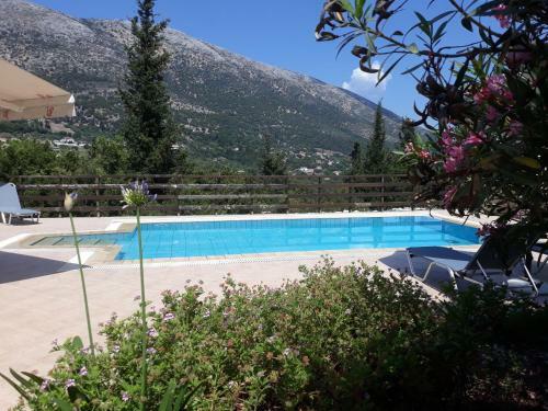Villas Ormofia & Ourania