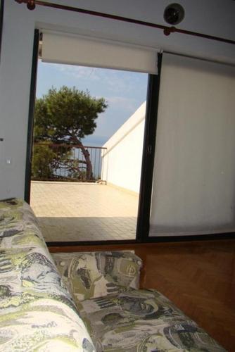 Apartments By The Sea Brela, Makarska - 16950