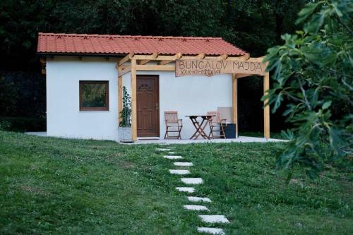 Timijan Holiday Home