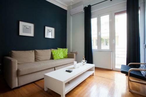 Stylish 2bdrm Apartment In Plaka With Acropolis View