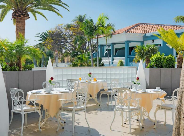 Hotel Col�n Guanahan� Adults Only