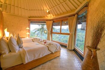 Hotel Kupu Kupu Barong Villas & Tree Spa