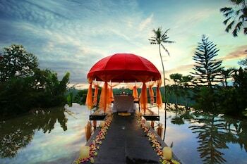Hotel Kupu Kupu Barong Villas & Tree Spa