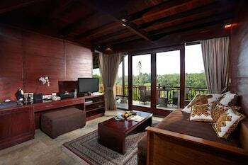 Hotel Kupu Kupu Barong Villas & Tree Spa