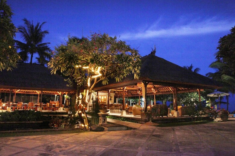 Hotel Puri Bagus Lovina