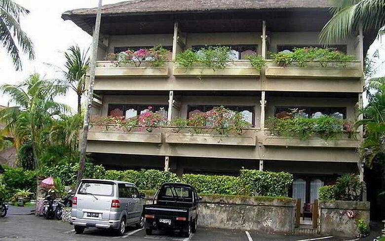 Hotel Aneka Beach Kuta