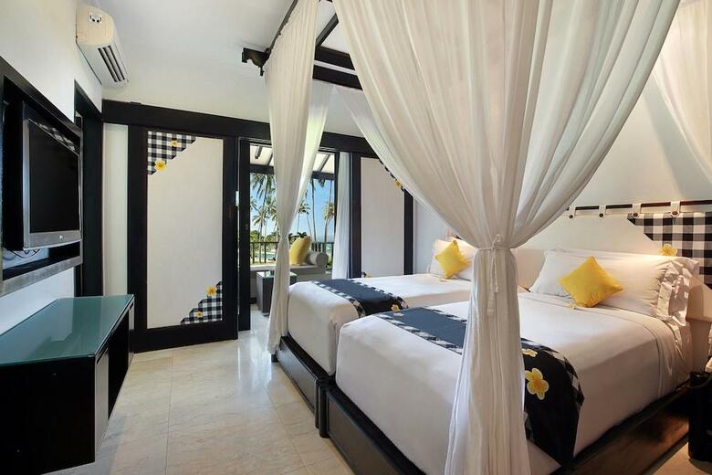 Hotel Candi Beach Cottage