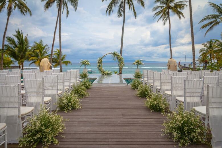 Hotel Candi Beach Cottage