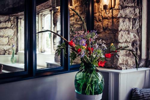 Hostal Bridgehouse