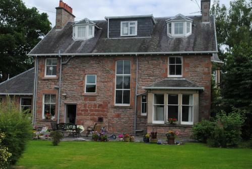 Hostal Chrialdon House
