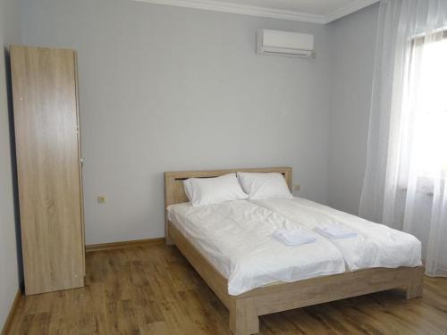 Hostal Narsou Guest House