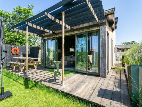 Beautiful Bungalow In Callantsoog Near Seabeach