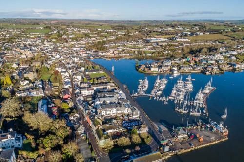 Apartamento River Views,kinsale, Exquisite Holiday Homes, Sleeps 22