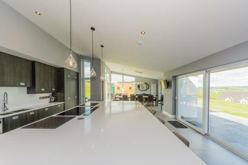 Apartamento River Views,kinsale, Exquisite Holiday Homes, Sleeps 22