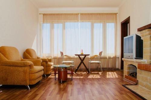 Private House Under The Key Amra