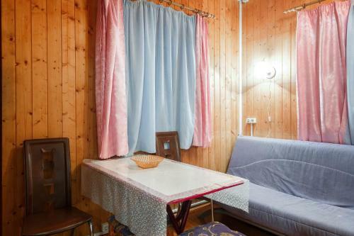 Hostal ?????