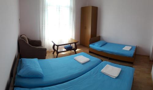 Hostal Guest House On Ardzinba 215