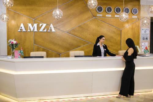 Amza Park Hotel