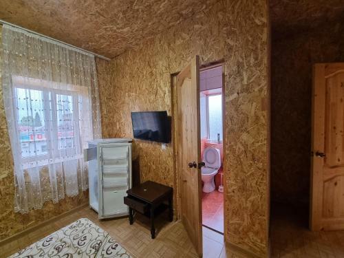Hostal White House