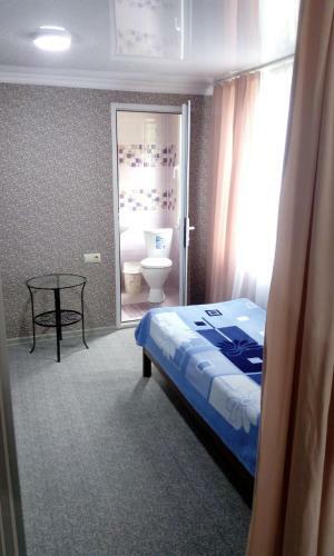 Hostal ????????