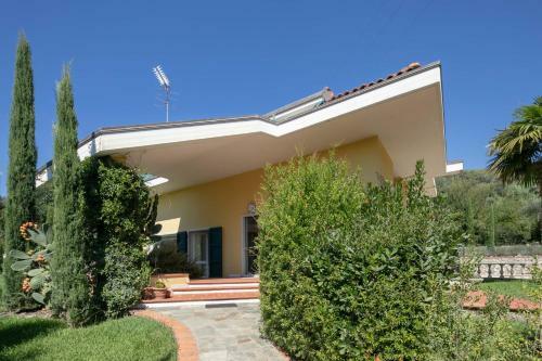 Villa Lunense