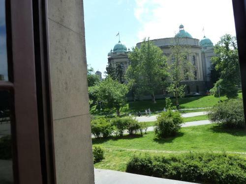 Apartment Parliament Park