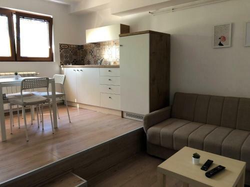 Small & Sweet Apartments
