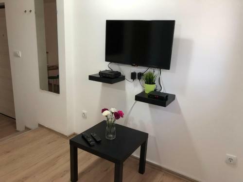 Small & Sweet Apartments