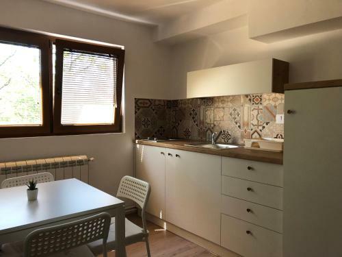 Small & Sweet Apartments