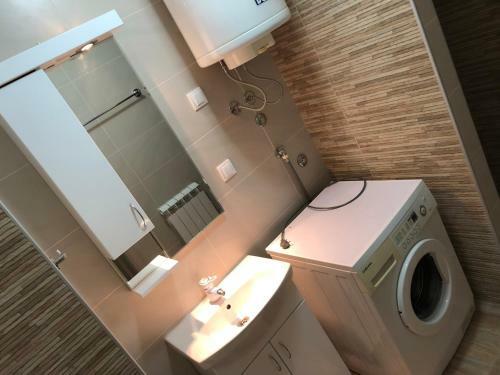 Small & Sweet Apartments