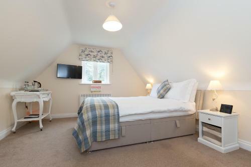 Whitethorn Bed And Breakfast