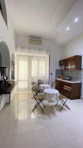 Bed & Breakfast Suite Room