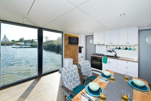Houseboat