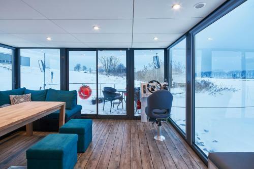 Houseboat