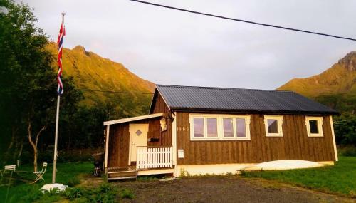 Cozy Cabin In Central Lofoten With Beautiful Ocean View