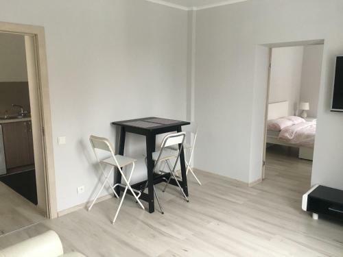 Av Apartment