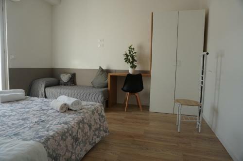 Hostal Avezzano 3 60 Guest House