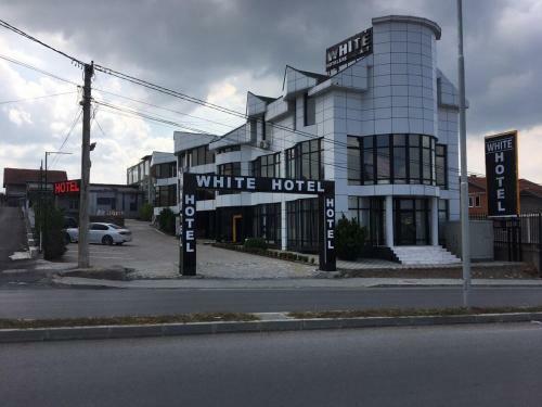 Family White Hotel