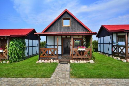Holiday Complex, Bobolin