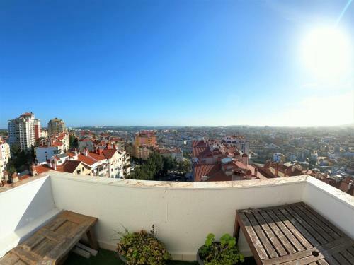Apartamento Sintra, T3 Duplex With Magnificent Views And Balcony