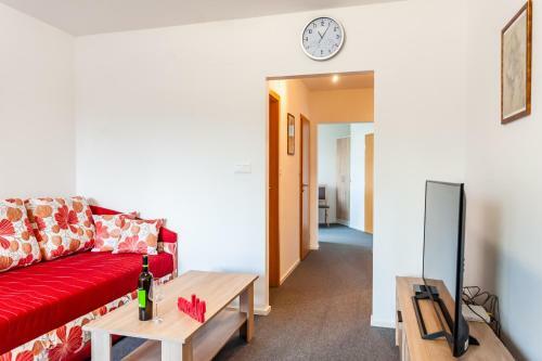 Apartm�ny Summit