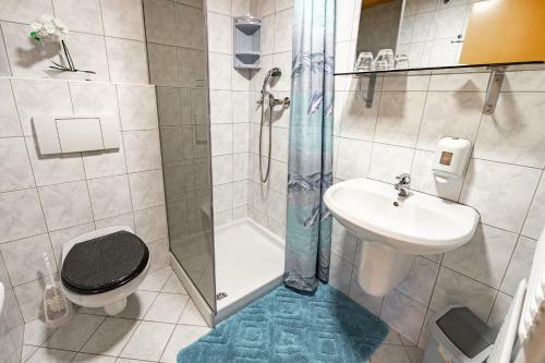 Hostal Slovenian Traditional Guest House