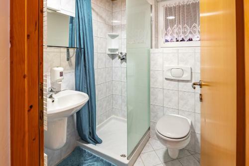 Hostal Slovenian Traditional Guest House